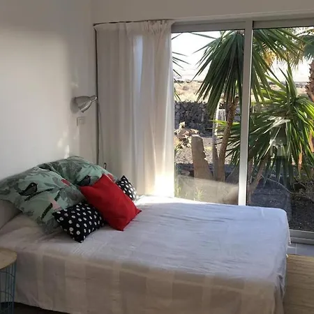 Modern Little House With Voclano View Lajares