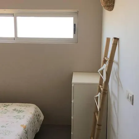Modern Little House With Voclano View