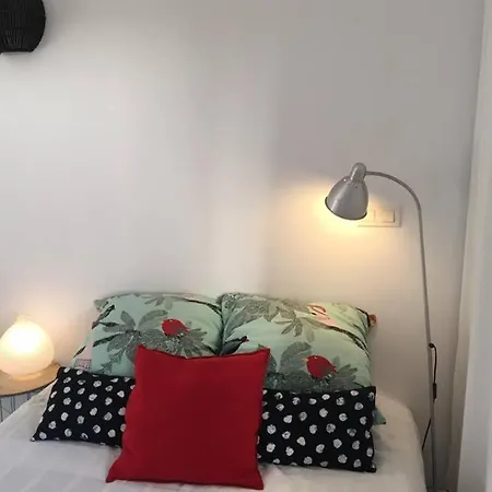 Modern Little House With Voclano View Lajares