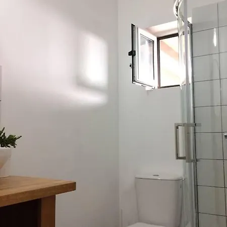 Modern Little House With Voclano View Appartement